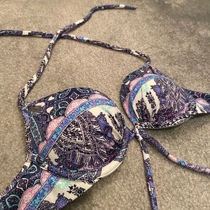 Victoria’s Secret Push-up Swimsuit Top